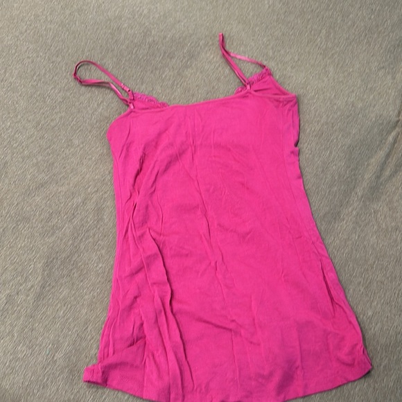GUESS? Pink Top - Picture 2 of 3
